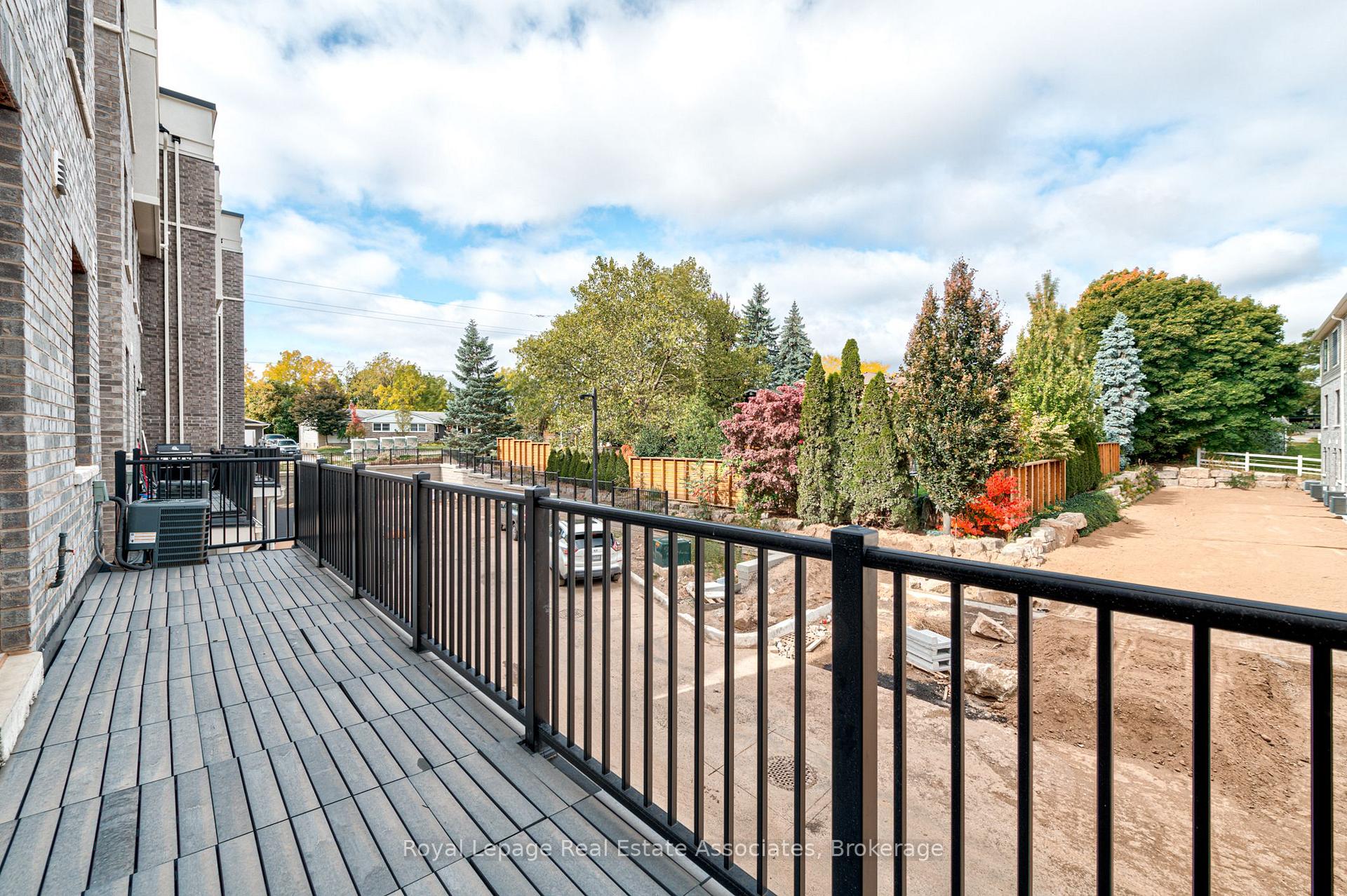Photo 17 of Unit 53, 383 Dundas Street E, Hamilton, Waterdown — HOMEH