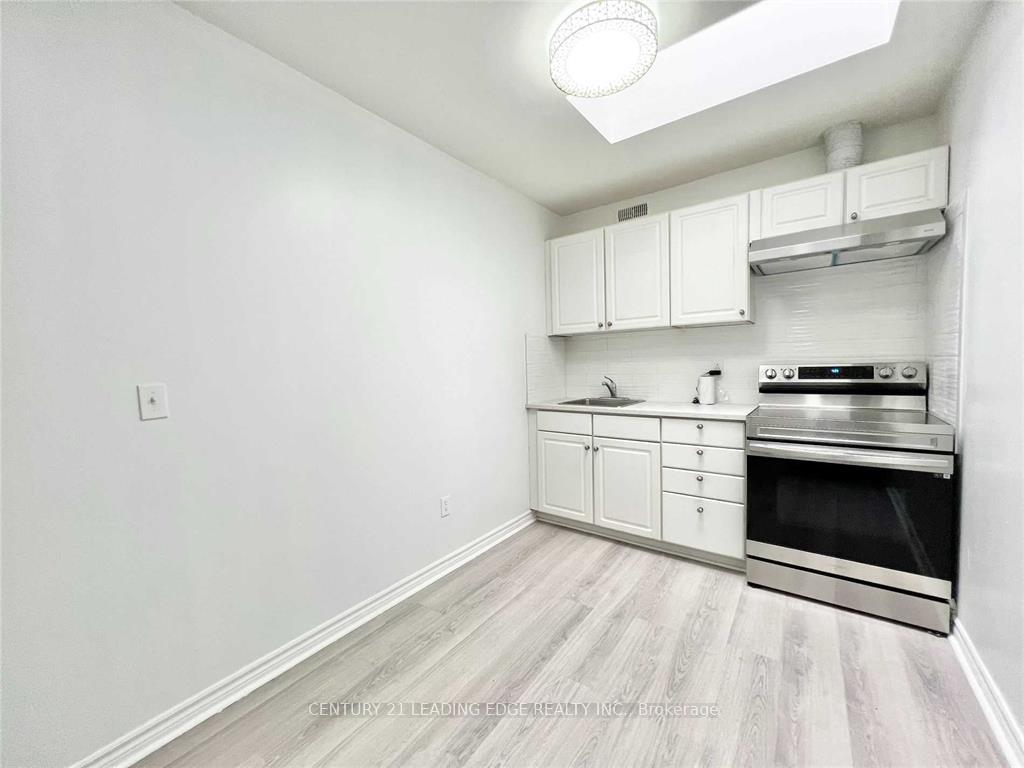 Photo 6 of Unit 202, 113 James Street N, Hamilton, Central — HOMEH