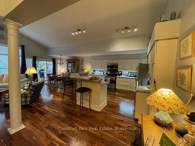 Photo 4 of 111 Ellen Lane, Collingwood — HOMEH