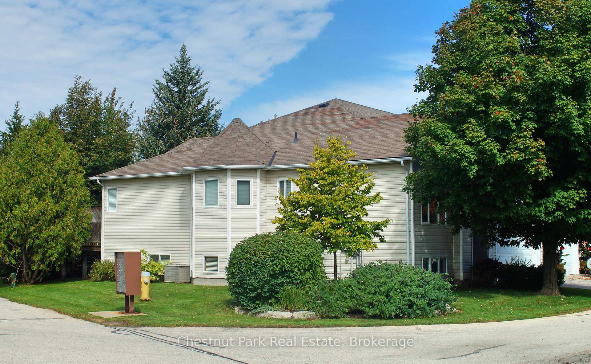 Photo 34 of 111 Ellen Lane, Collingwood — HOMEH