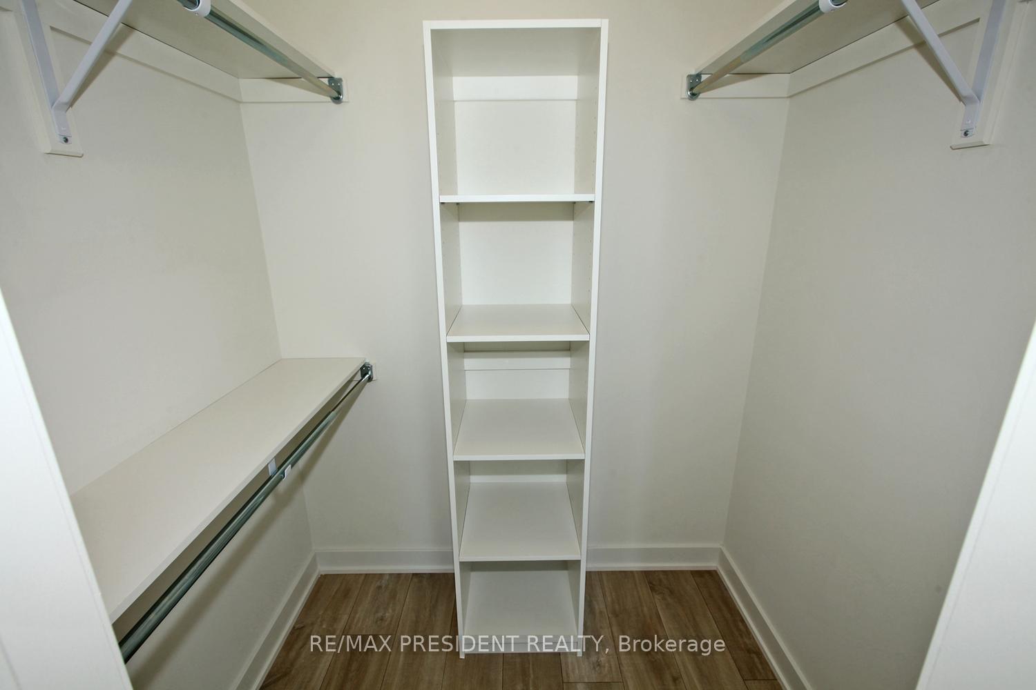 Photo 14 of Unit 404W, 27 Bathrust Street, Toronto, Waterfront Communities — HOMEH