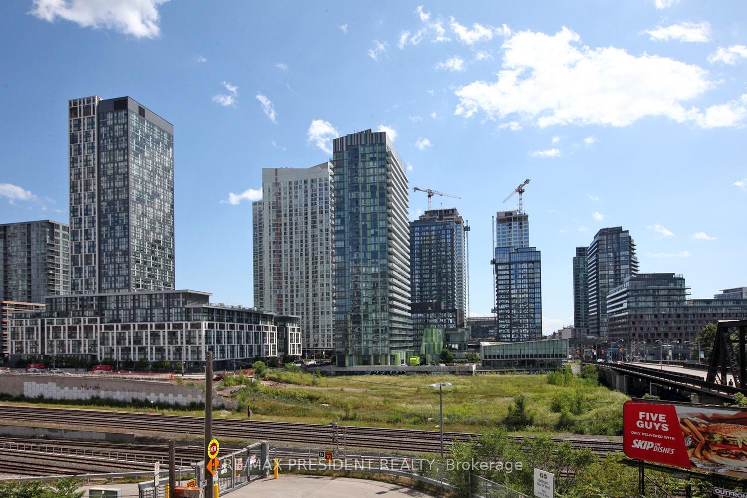 Photo 23 of Unit 404W, 27 Bathrust Street, Toronto, Waterfront Communities — HOMEH