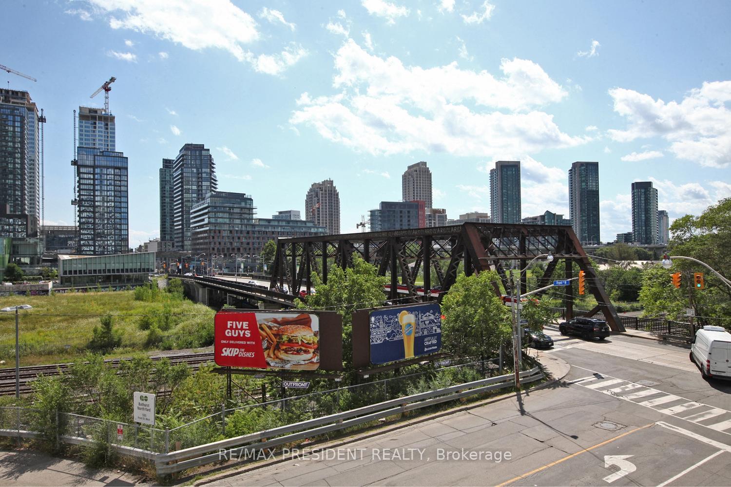 Photo 24 of Unit 404W, 27 Bathrust Street, Toronto, Waterfront Communities — HOMEH
