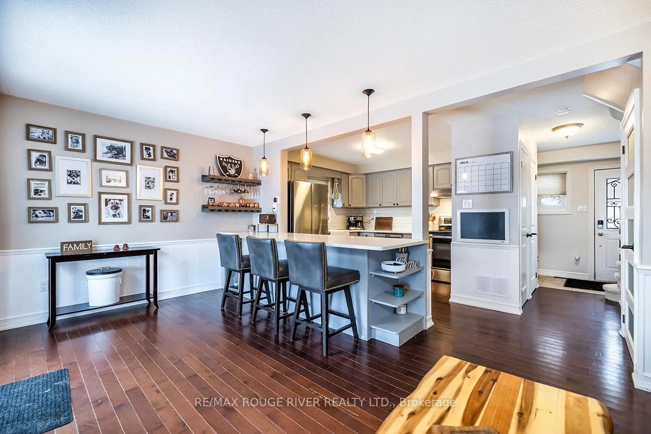 Photo 11 of 29 Elford Drive, Clarington, Bowmanville — HOMEH