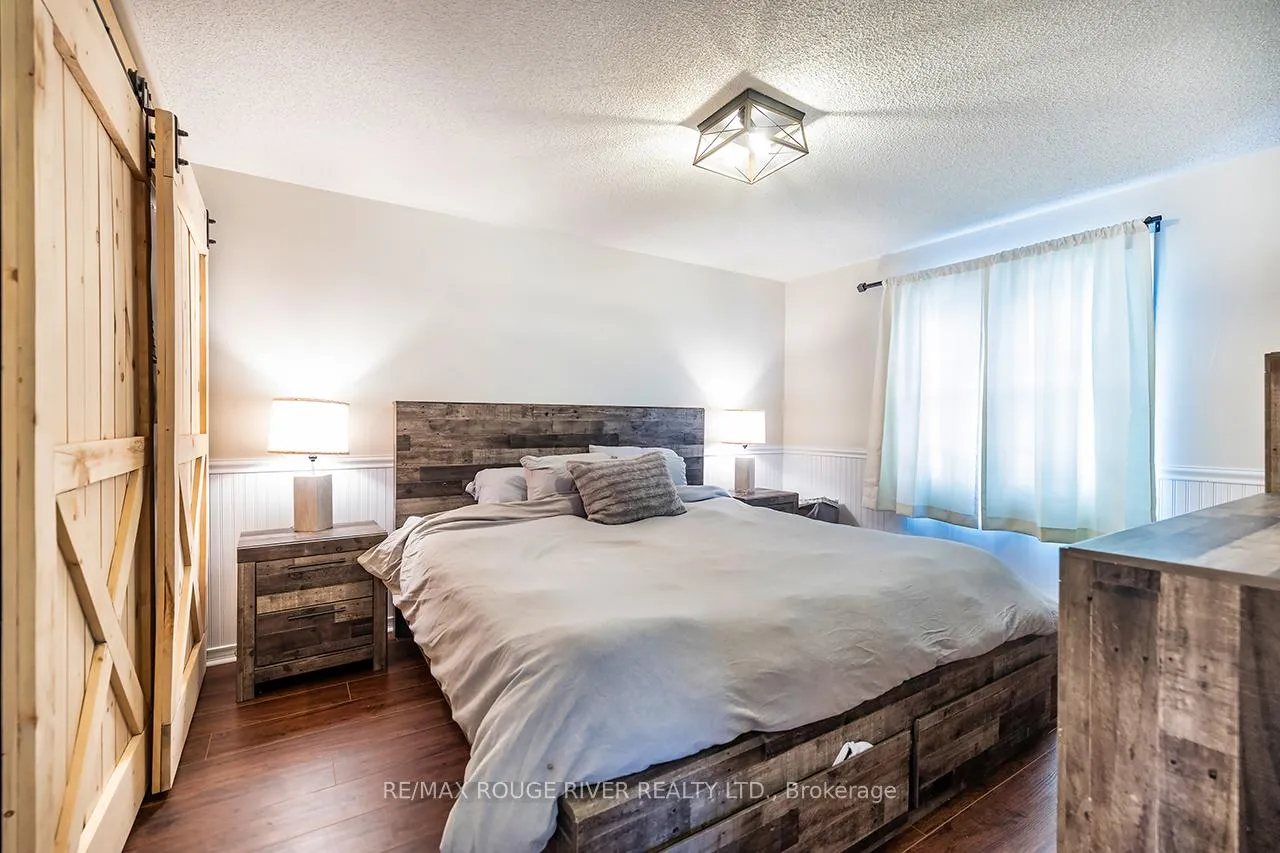 Photo 16 of 29 Elford Drive, Clarington, Bowmanville — HOMEH