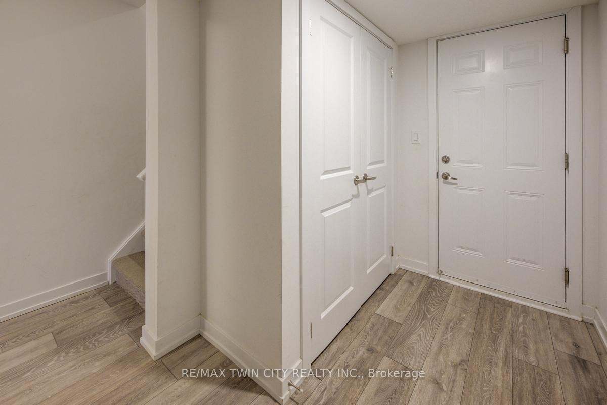 Photo 7 of Unit 81, 219 West Oak Trail, Kitchener — HOMEH