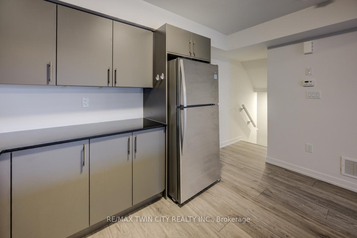 Photo 14 of Unit 81, 219 West Oak Trail, Kitchener — HOMEH