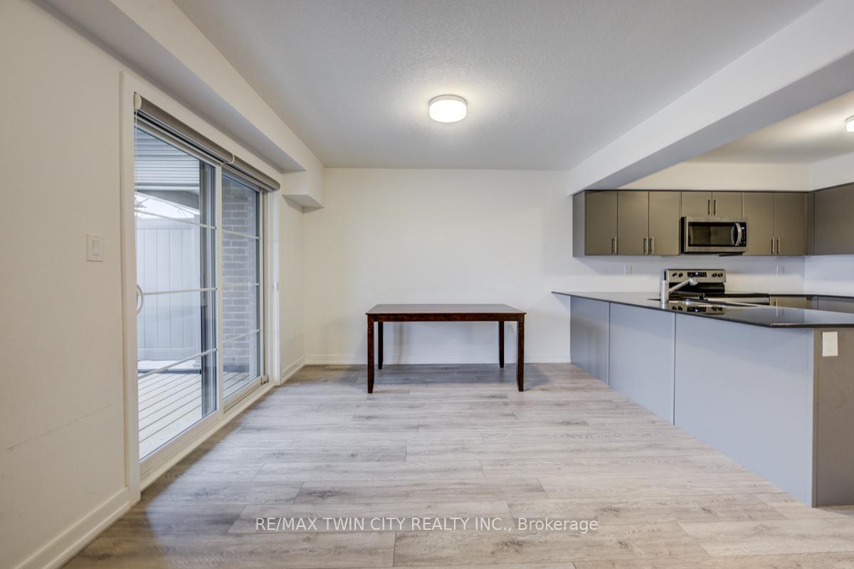 Photo 19 of Unit 81, 219 West Oak Trail, Kitchener — HOMEH