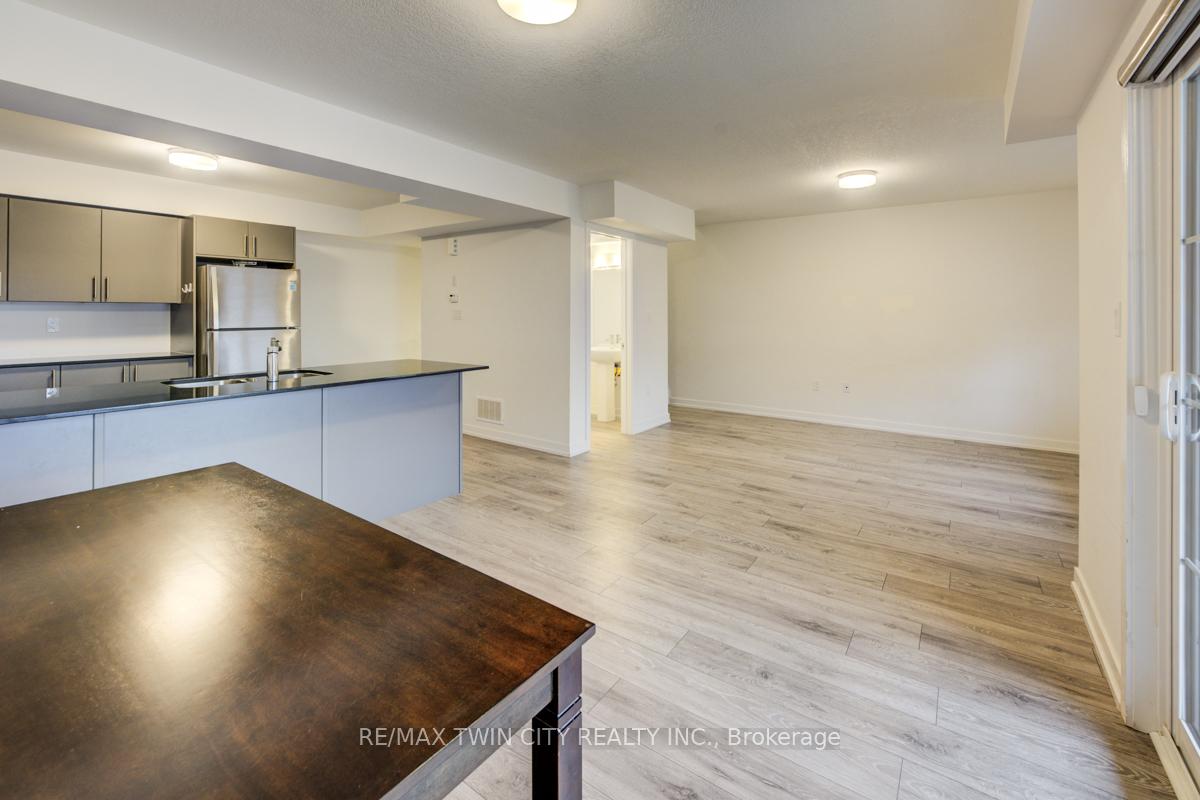 Photo 20 of Unit 81, 219 West Oak Trail, Kitchener — HOMEH