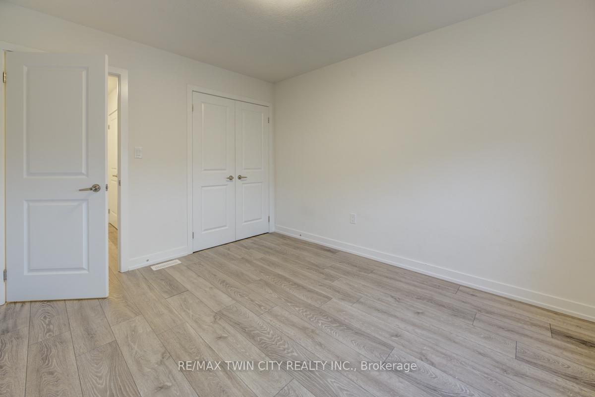 Photo 24 of Unit 81, 219 West Oak Trail, Kitchener — HOMEH