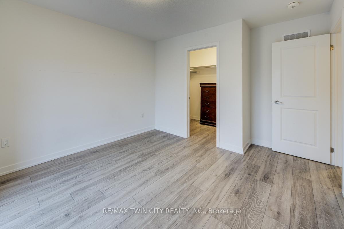 Photo 29 of Unit 81, 219 West Oak Trail, Kitchener — HOMEH