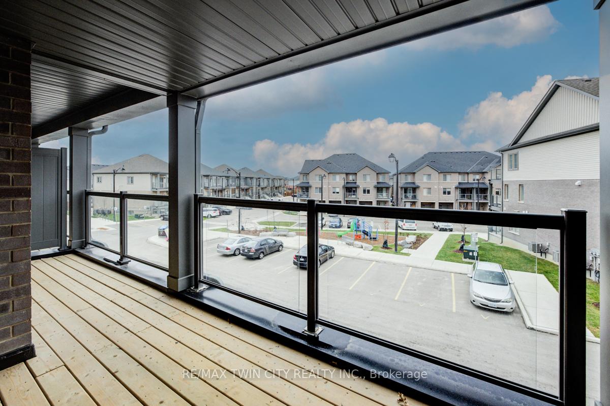 Photo 35 of Unit 81, 219 West Oak Trail, Kitchener — HOMEH