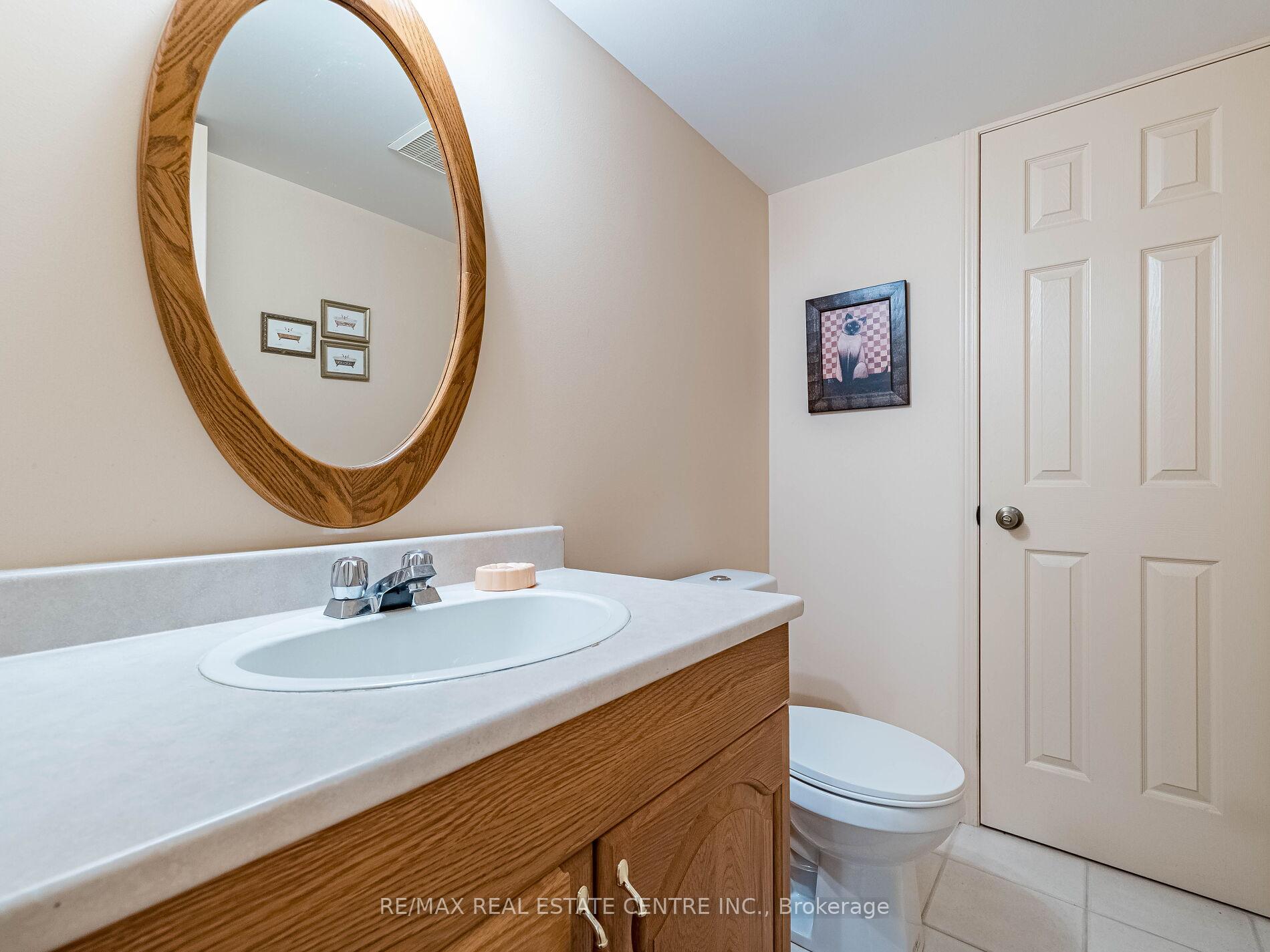 Photo 36 of 76 Turtlecreek Boulevard, Brampton, Fletcher's Creek South — HOMEH