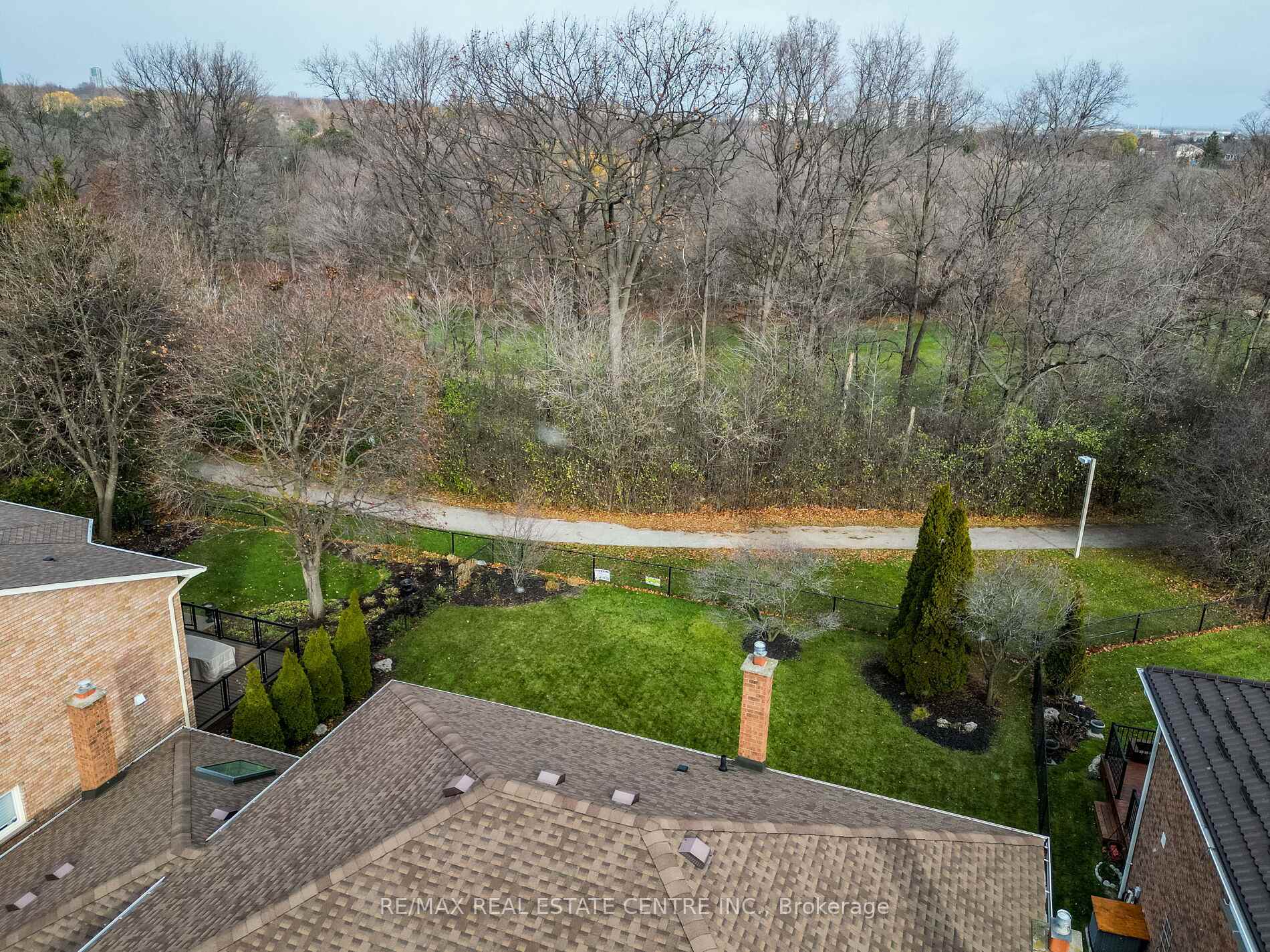 Photo 43 of 76 Turtlecreek Boulevard, Brampton, Fletcher's Creek South — HOMEH