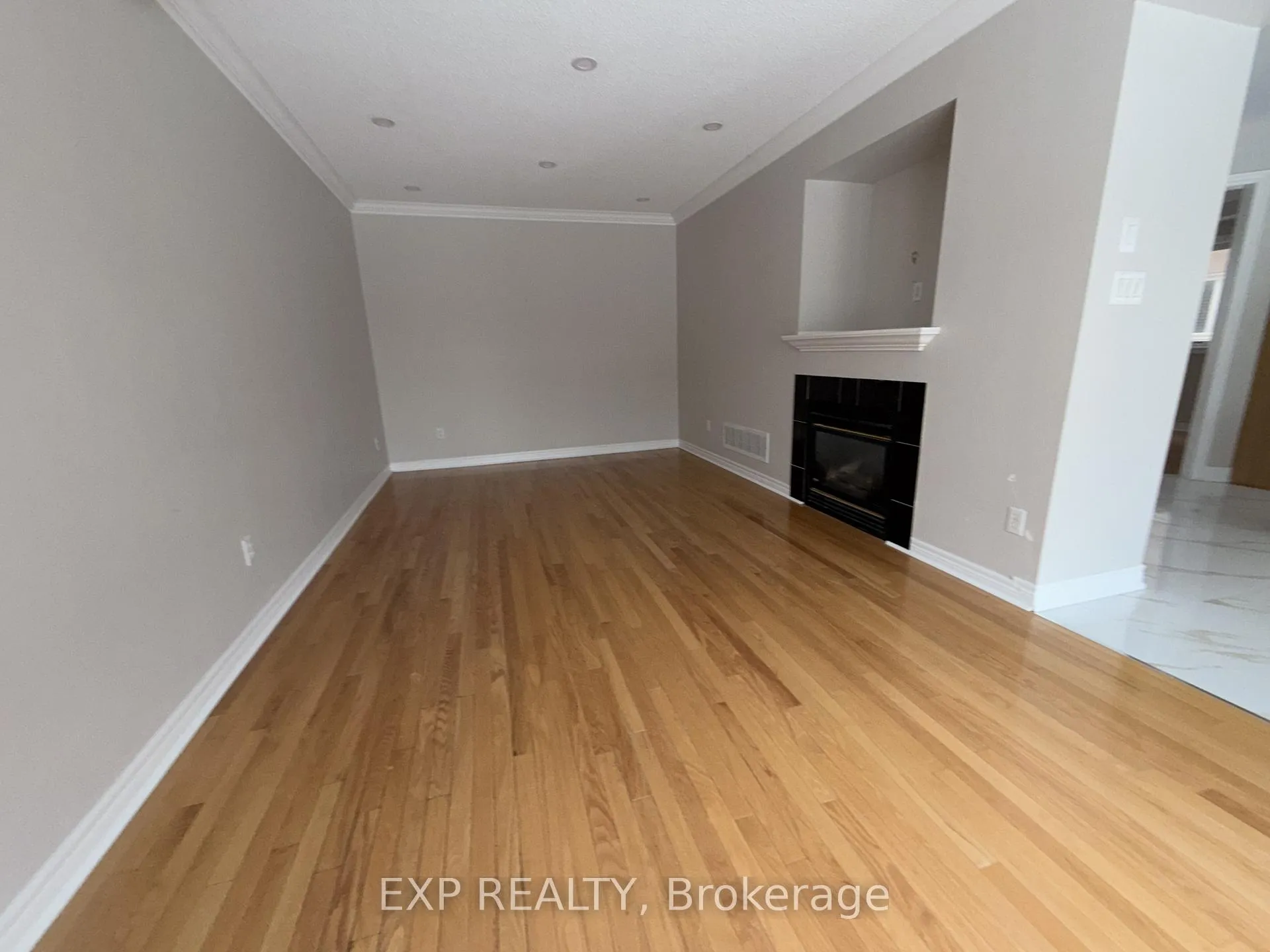Photo 19 of 18 Highwood Road, Brampton, Snelgrove — HOMEH