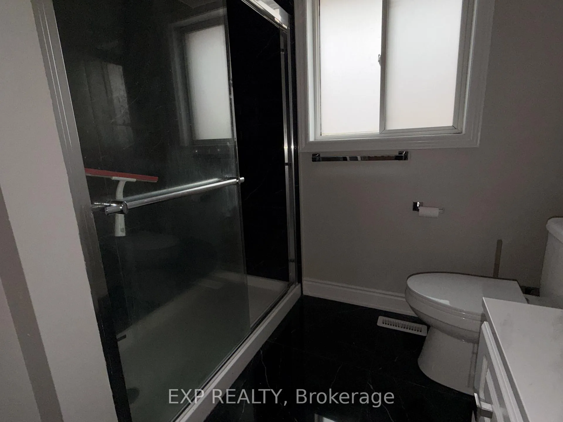 Photo 40 of 18 Highwood Road, Brampton, Snelgrove — HOMEH