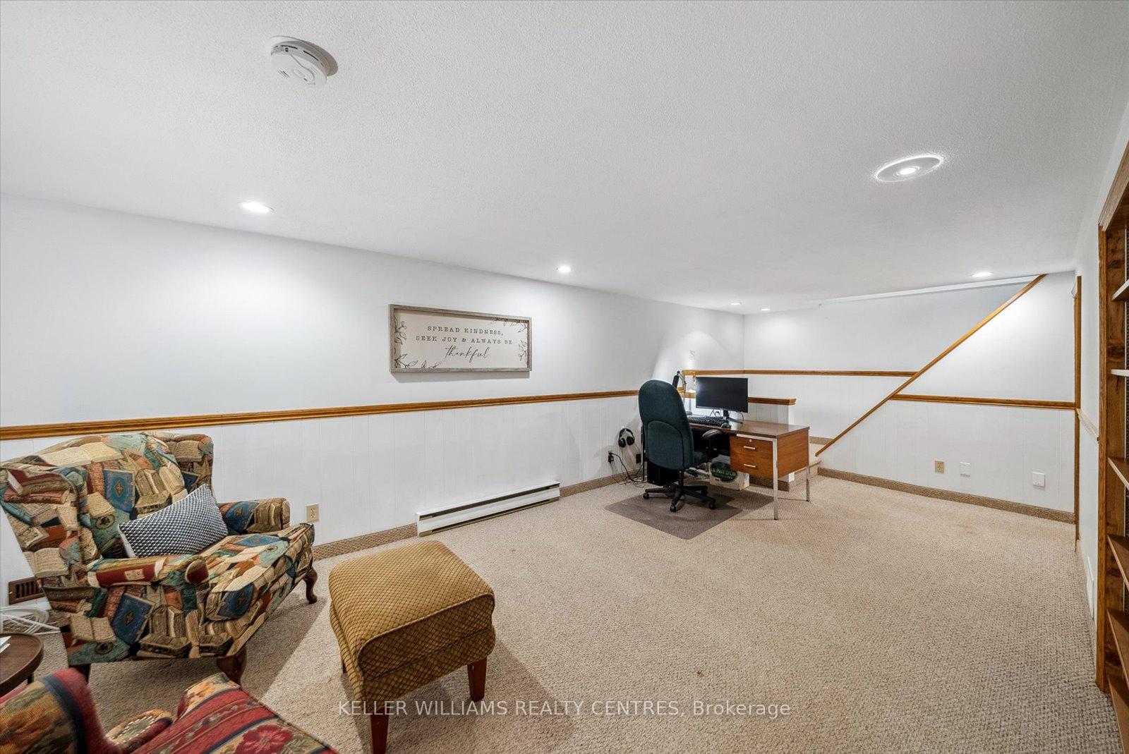 Photo 24 of 30 Laurentide Avenue, Aurora, Aurora Heights — HOMEH