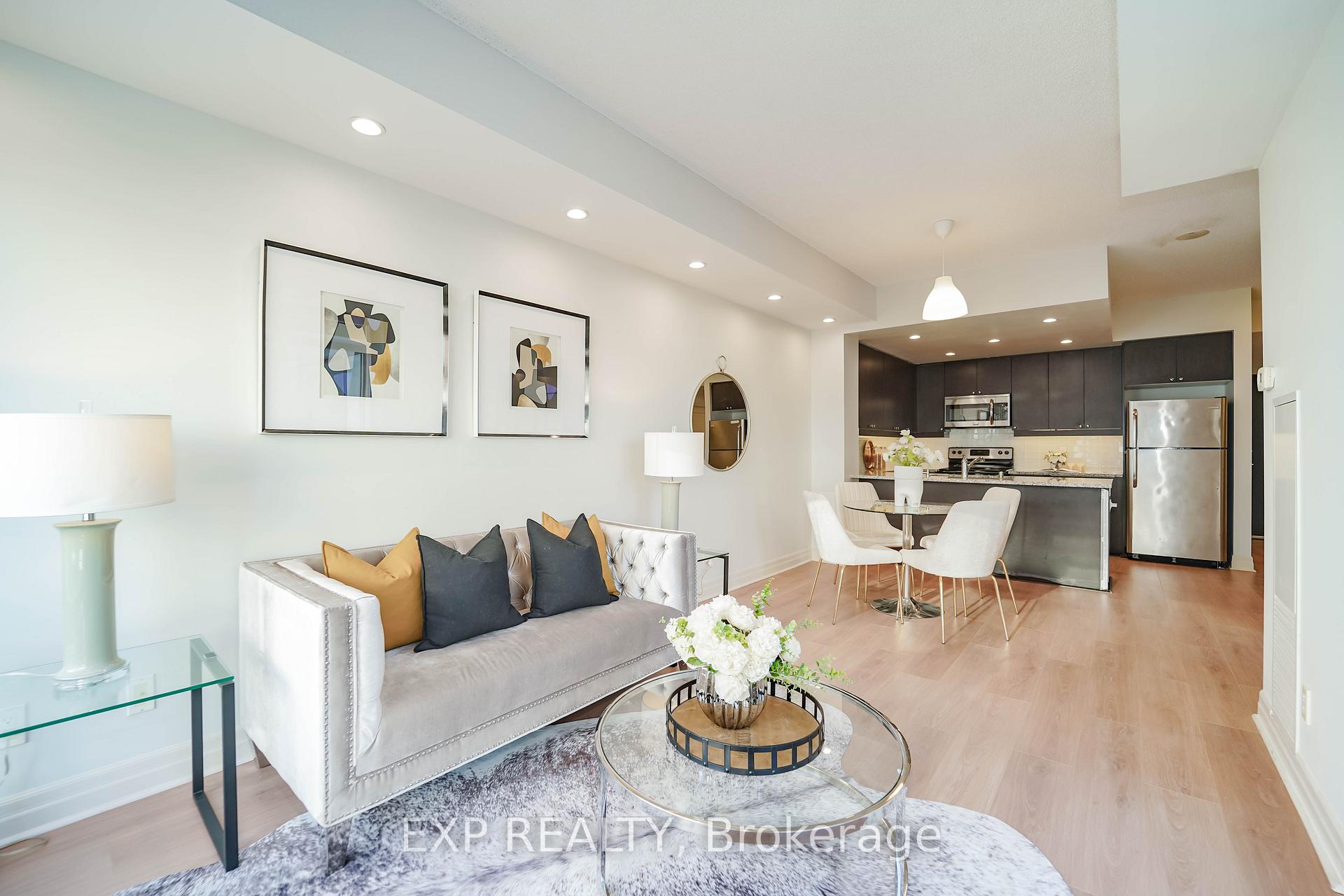 Photo 8 of Unit 913E, 8110 Birchmount Road, Markham, Unionville — HOMEH