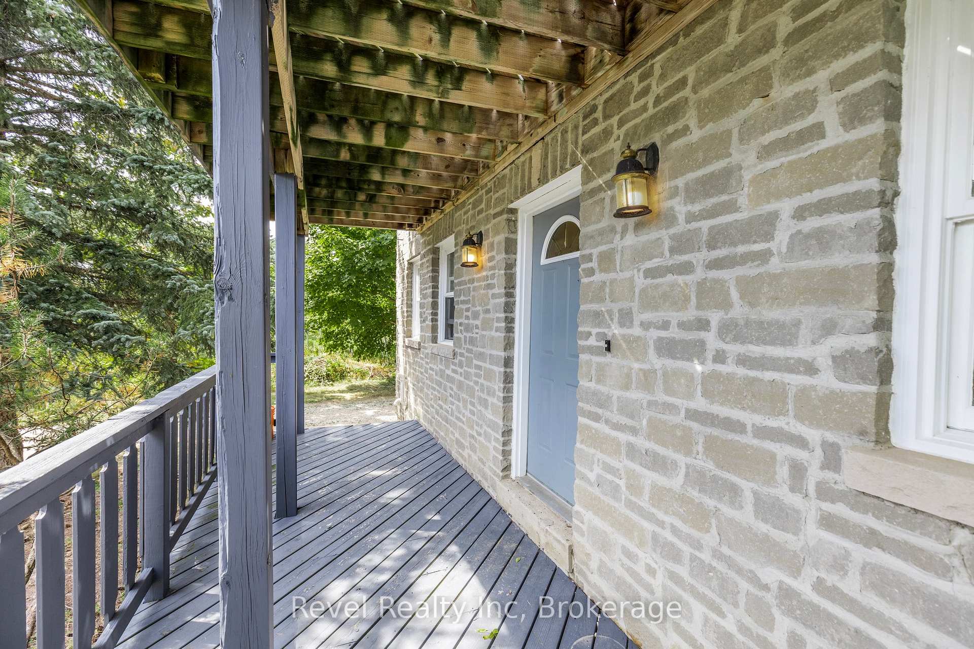 Photo 3 of 155 Settlers Way, Blue Mountains — HOMEH