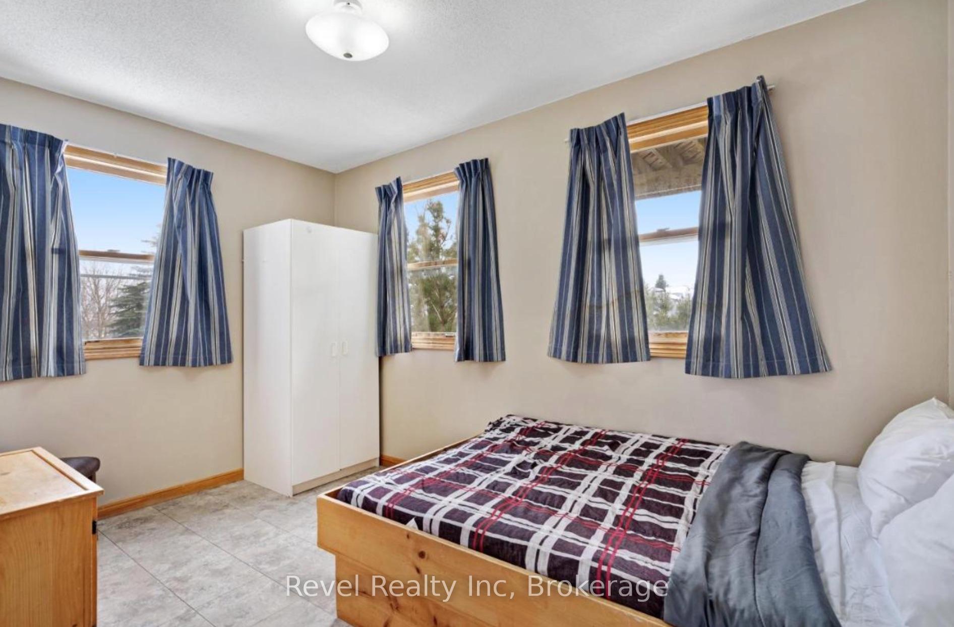 Photo 5 of 155 Settlers Way, Blue Mountains — HOMEH