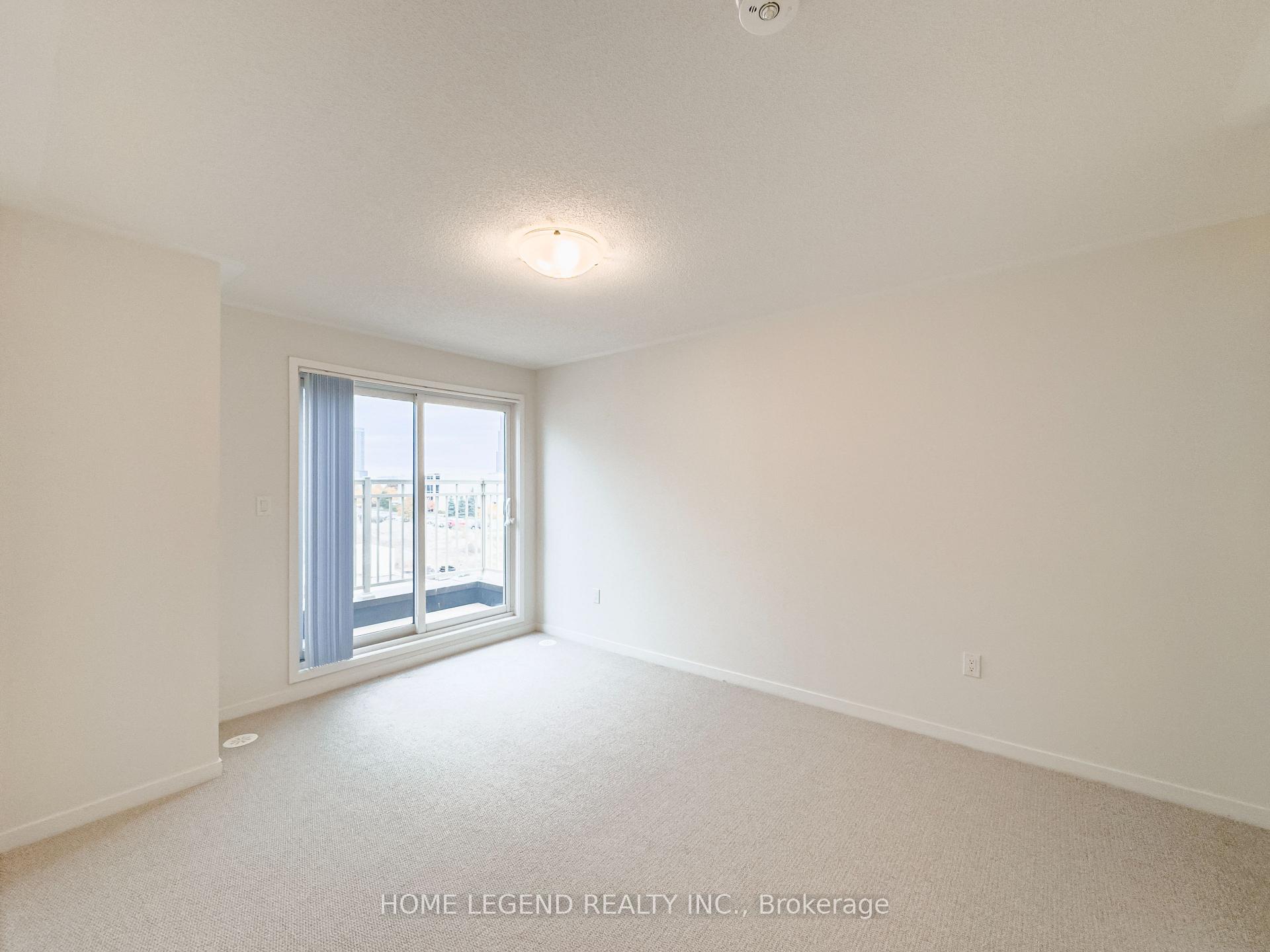 Photo 7 of Unit TH 344, 100 Honeycrisp Crescent, Vaughan, Vaughan Corporate Centre — HOMEH