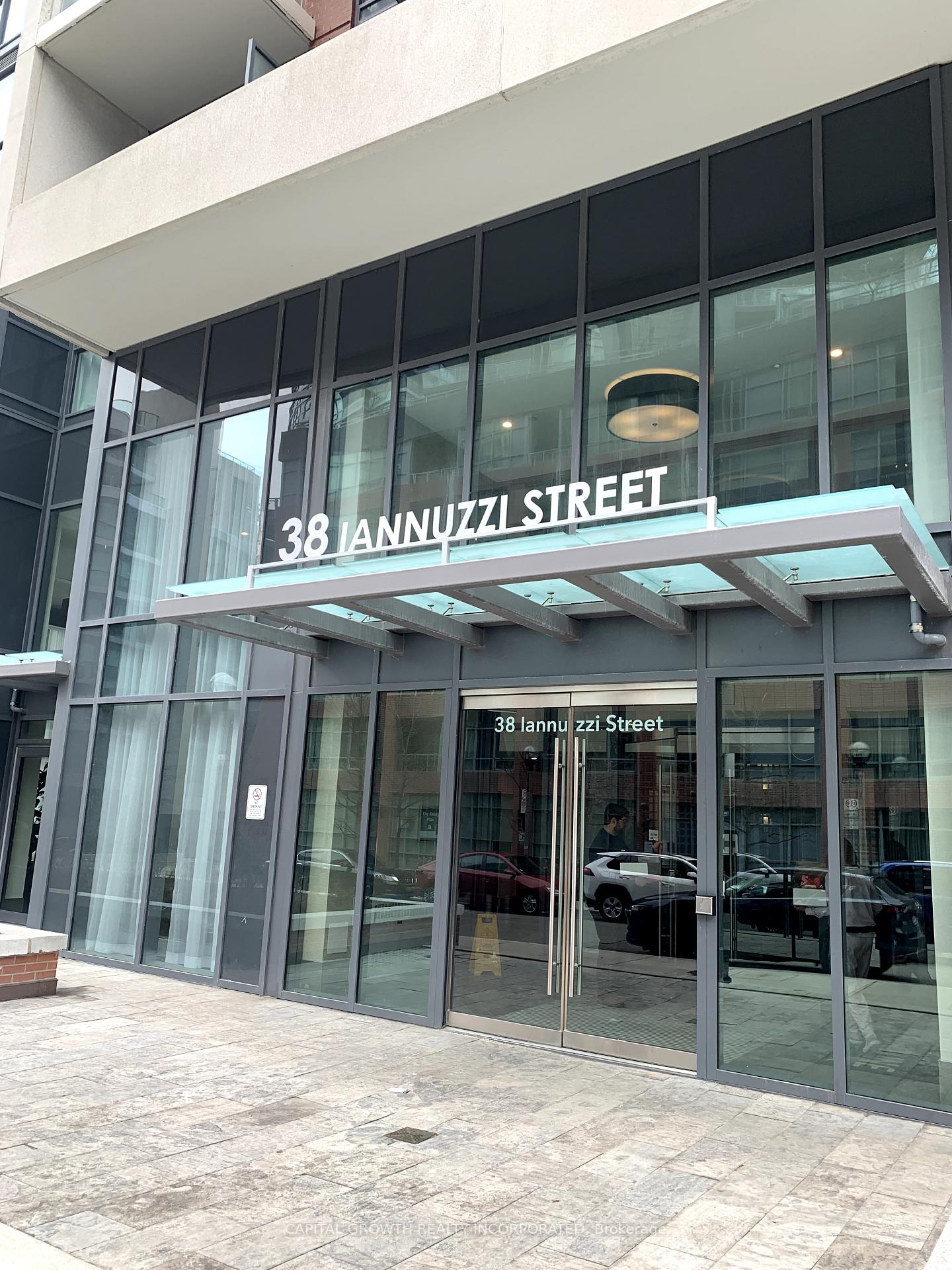 Front of Unit 902, 38 Iannuzzi Street