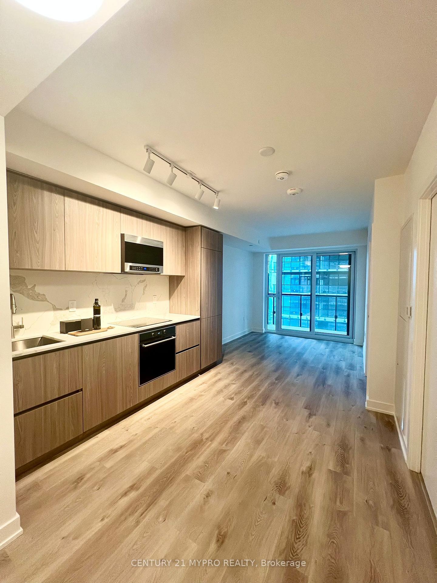 Front of Unit 1107, 120 Broadway Avenue
