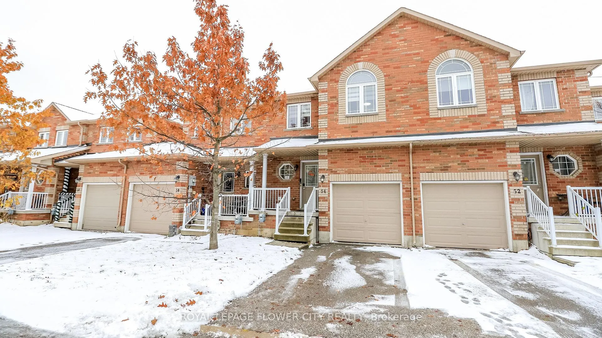 Photo 4 of Unit 72, 54 Southwoods Crescent, Barrie, Holly — HOMEH