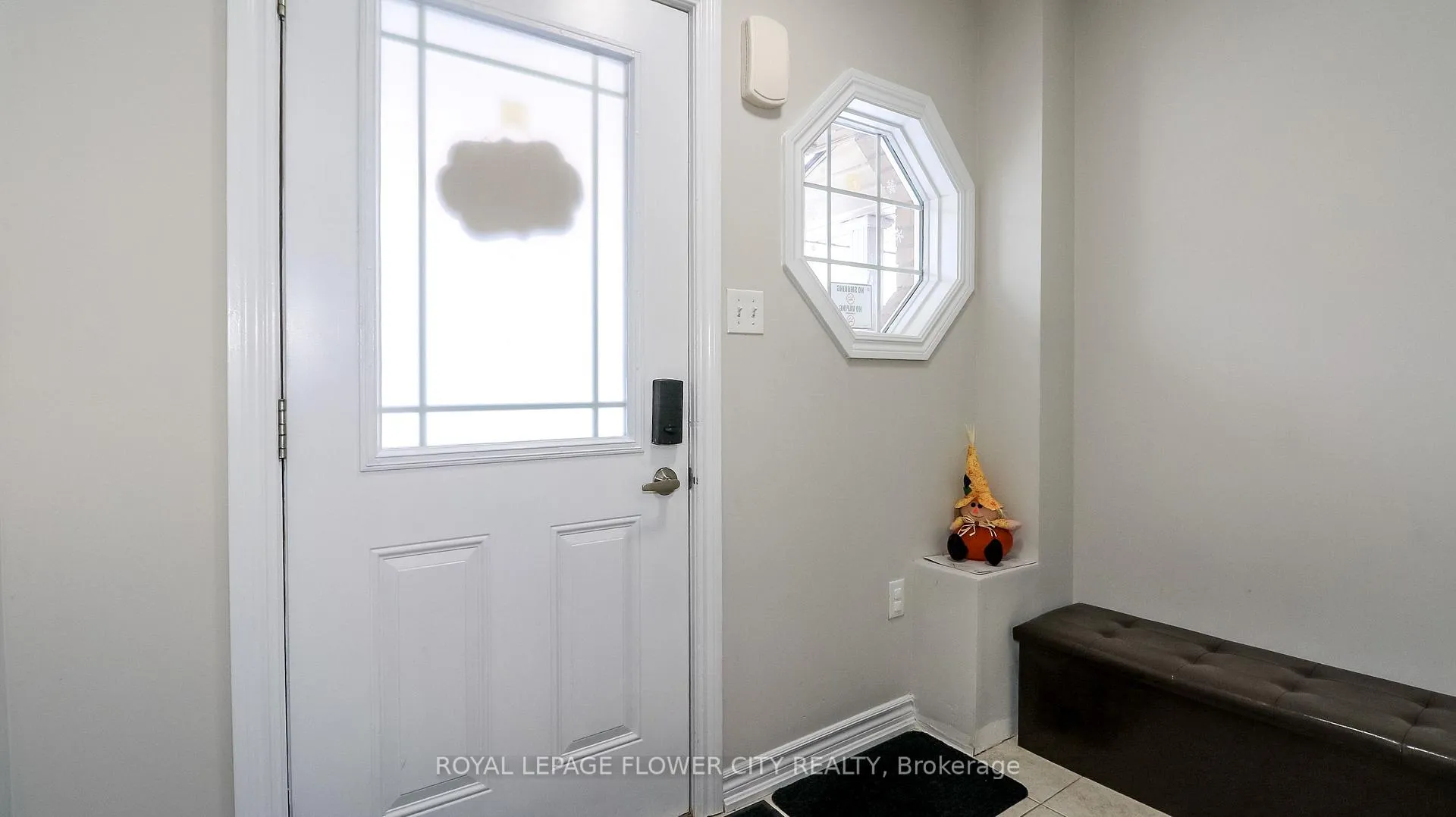 Photo 15 of Unit 72, 54 Southwoods Crescent, Barrie, Holly — HOMEH