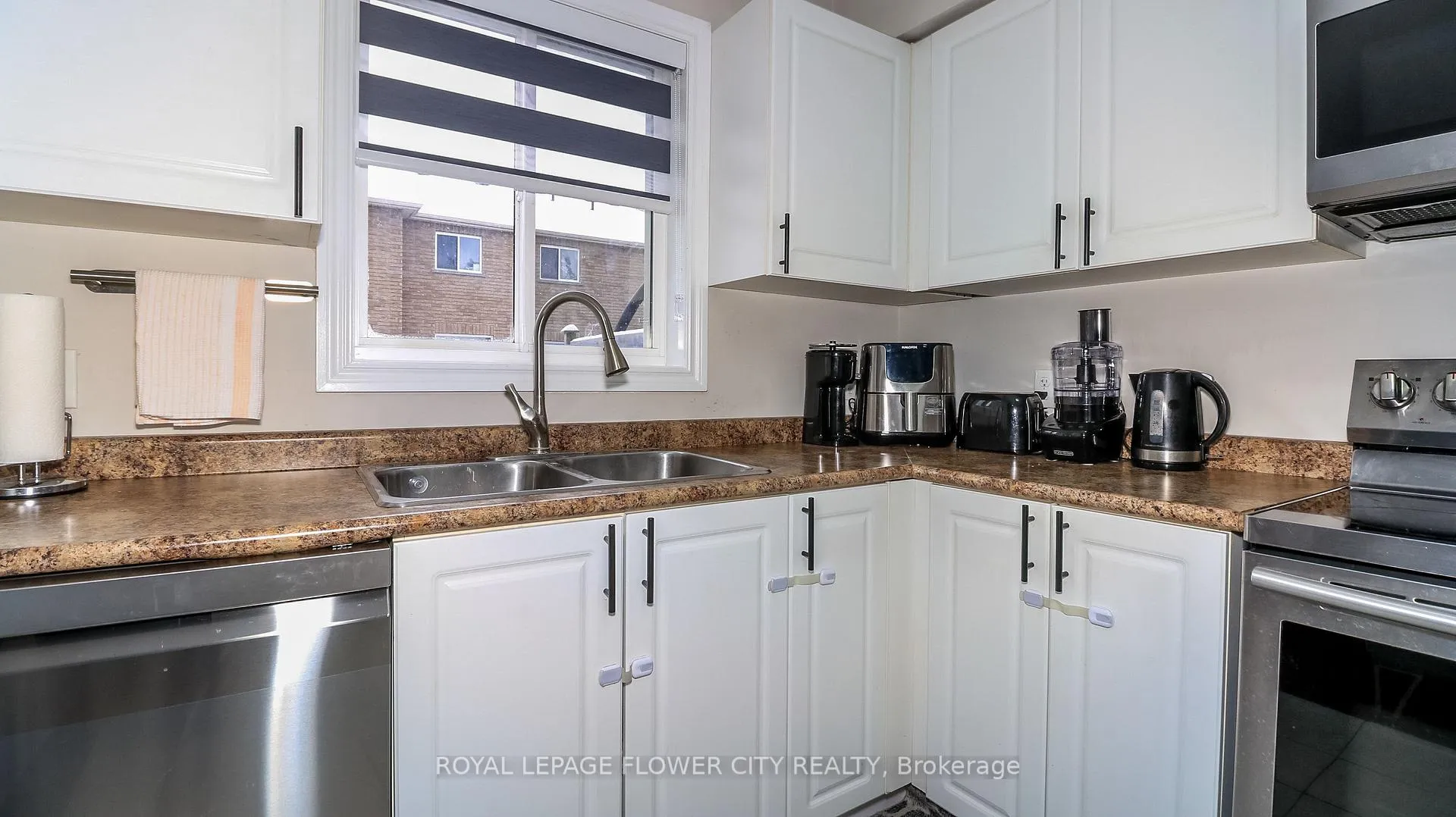 Photo 22 of Unit 72, 54 Southwoods Crescent, Barrie, Holly — HOMEH