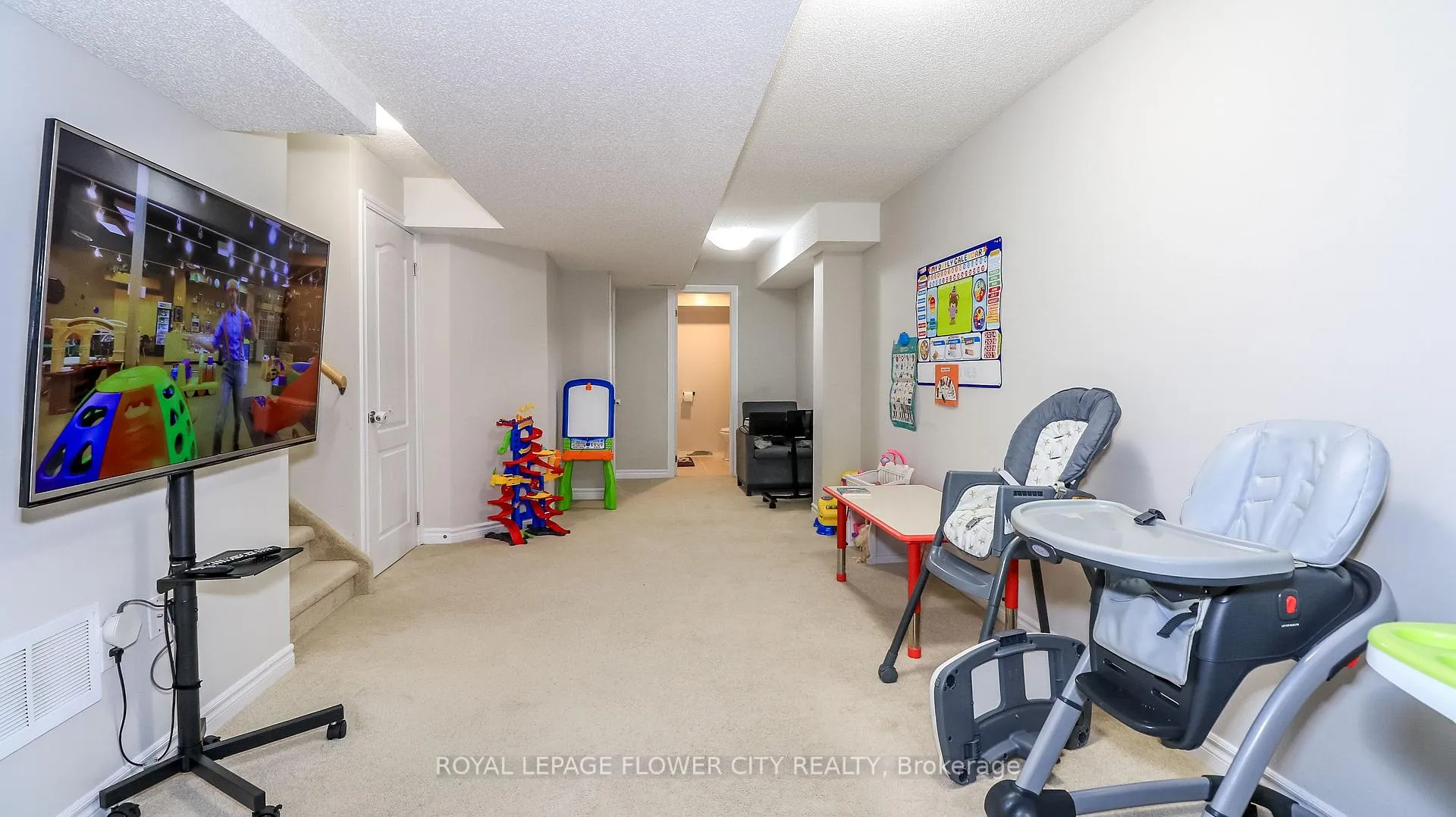 Photo 40 of Unit 72, 54 Southwoods Crescent, Barrie, Holly — HOMEH