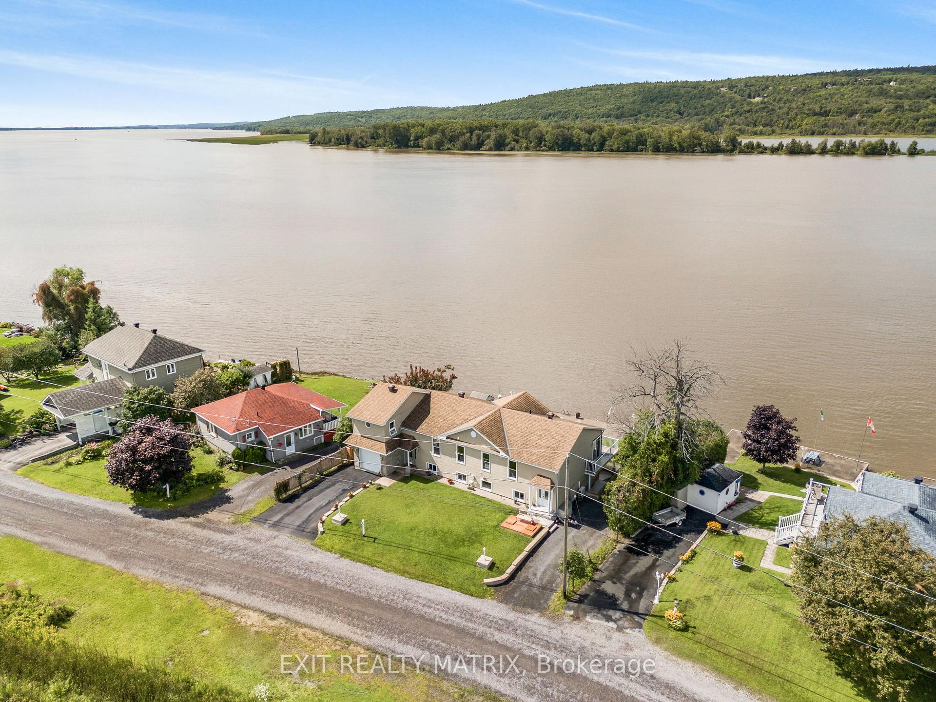 Photo 33 of 93 Montpetit Street, Champlain, Champlain Twp — HOMEH
