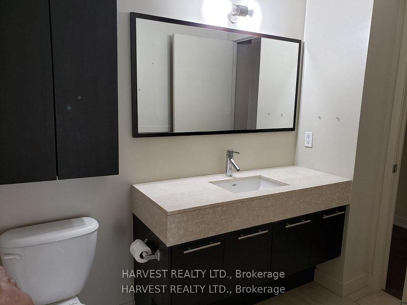 Photo 6 of Unit 708, 21 Nelson Street, Toronto, Waterfront Communities — HOMEH