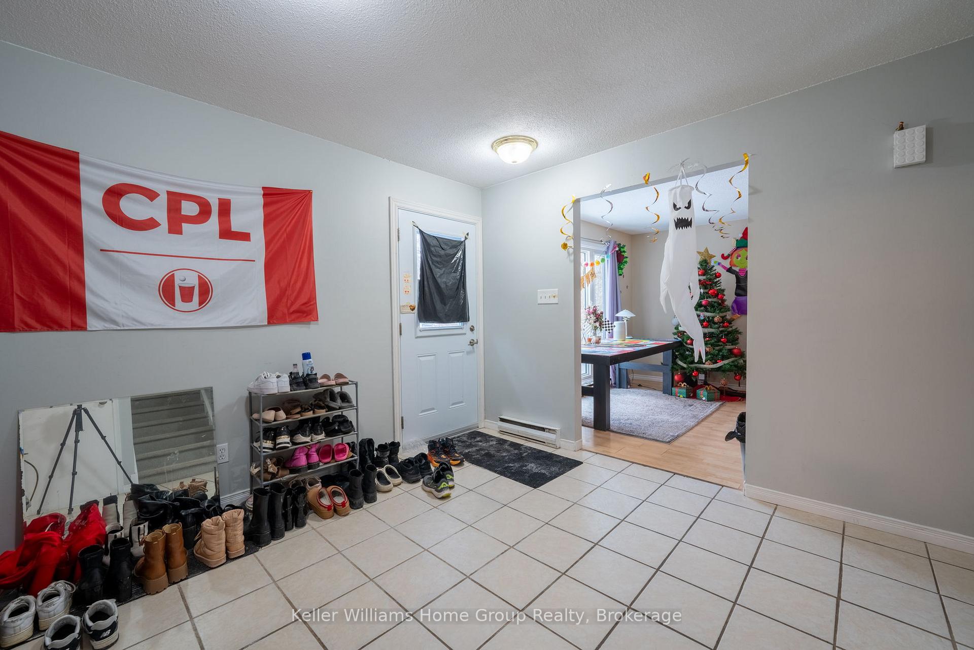 Photo 5 of 26 Wilsonview Avenue, Guelph, Dovercliffe Park/Old University — HOMEH