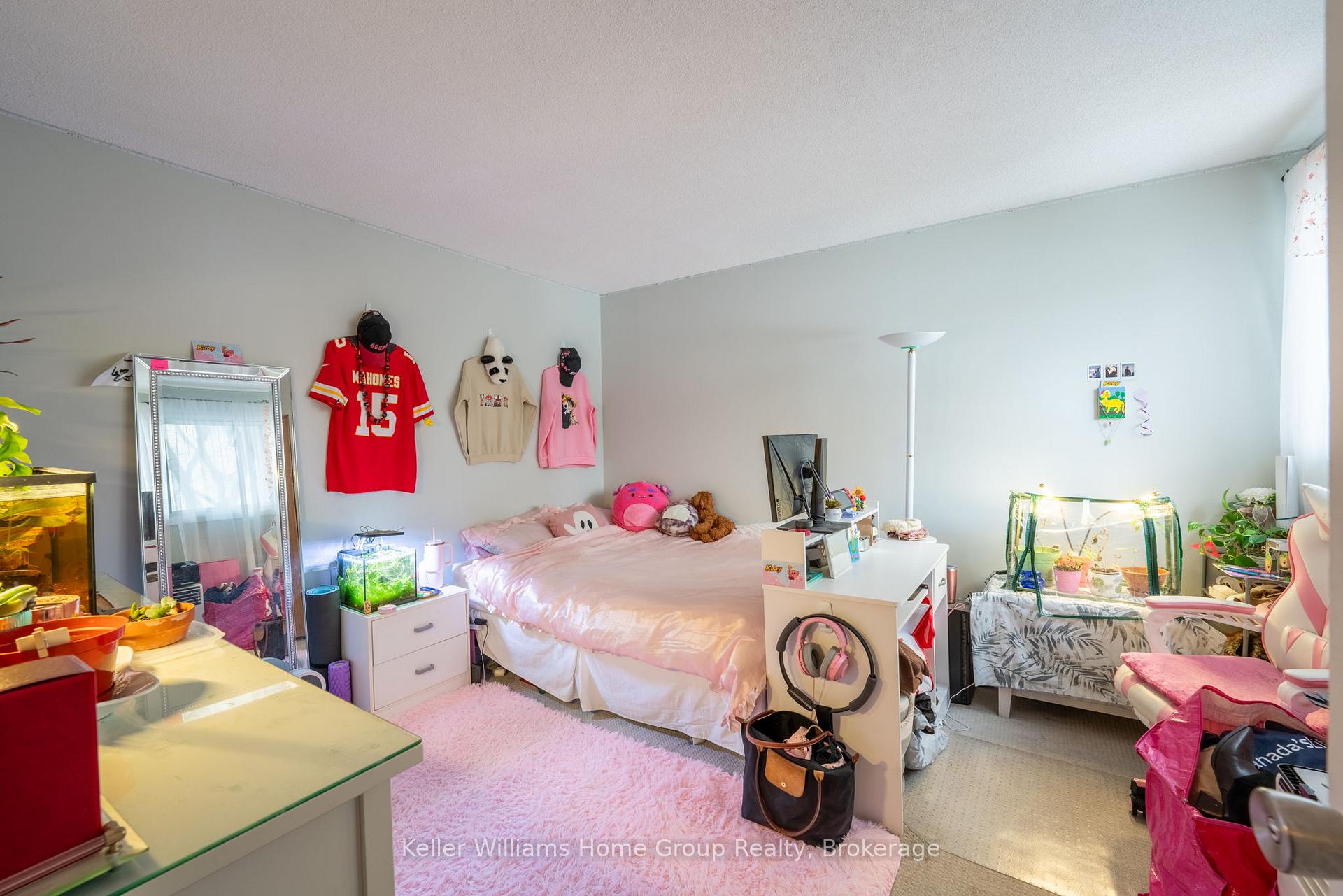 Photo 14 of 26 Wilsonview Avenue, Guelph, Dovercliffe Park/Old University — HOMEH