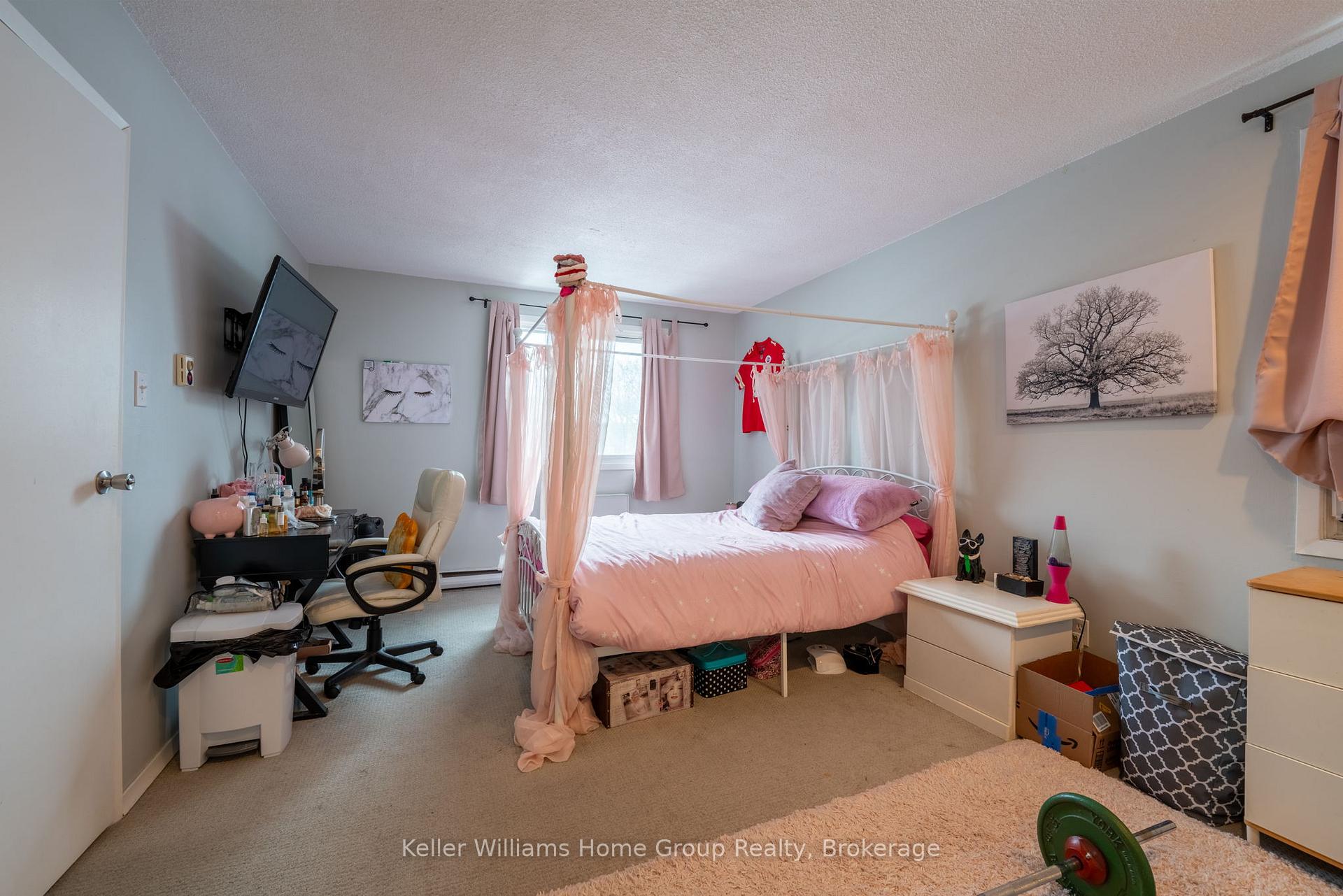 Photo 20 of 26 Wilsonview Avenue, Guelph, Dovercliffe Park/Old University — HOMEH