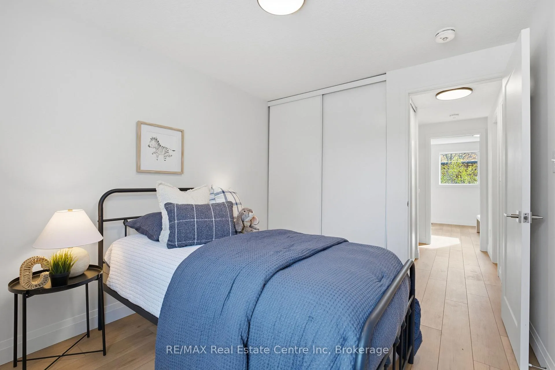 Photo 27 of Unit 1, 383 Edinburgh Road S, Guelph, Dovercliffe Park/Old University — HOMEH