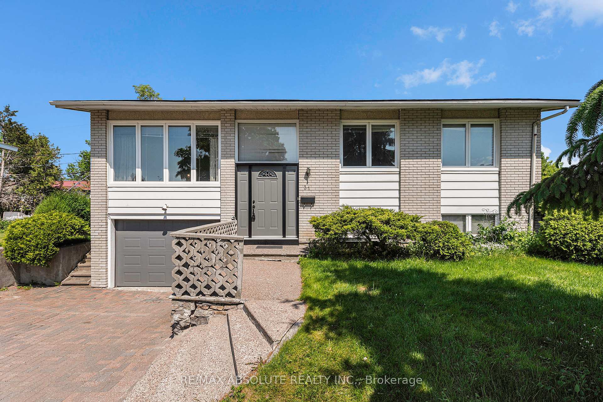 Photo 1 of 31 Bellfield Street, Ottawa, Bayshore — HOMEH