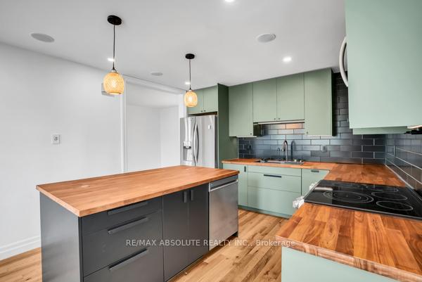 Photo 10 of 31 Bellfield Street, Ottawa, Bayshore — HOMEH