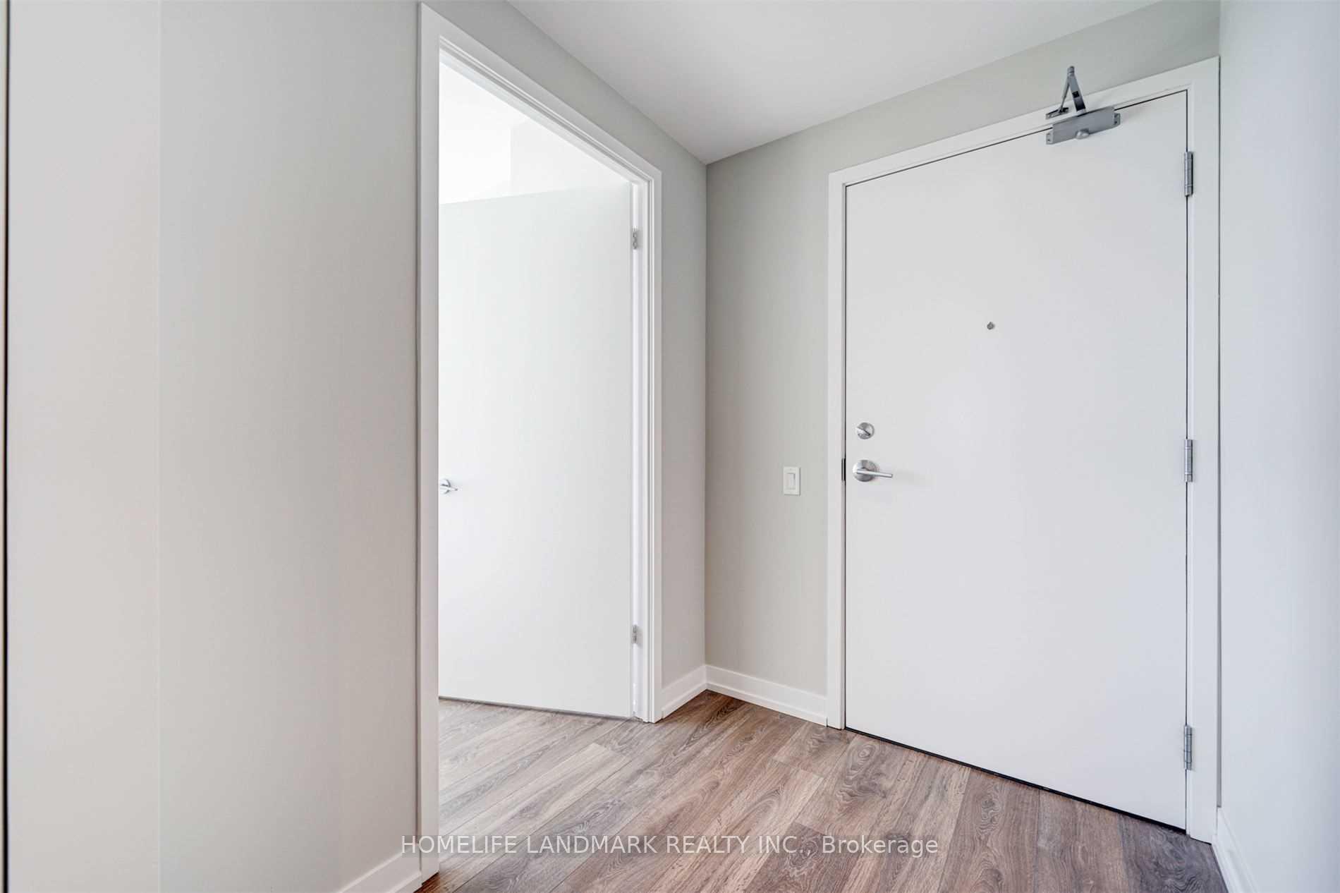 Photo 7 of Unit 2102, 898 Portage Parkway, Vaughan, Vaughan Corporate Centre — HOMEH