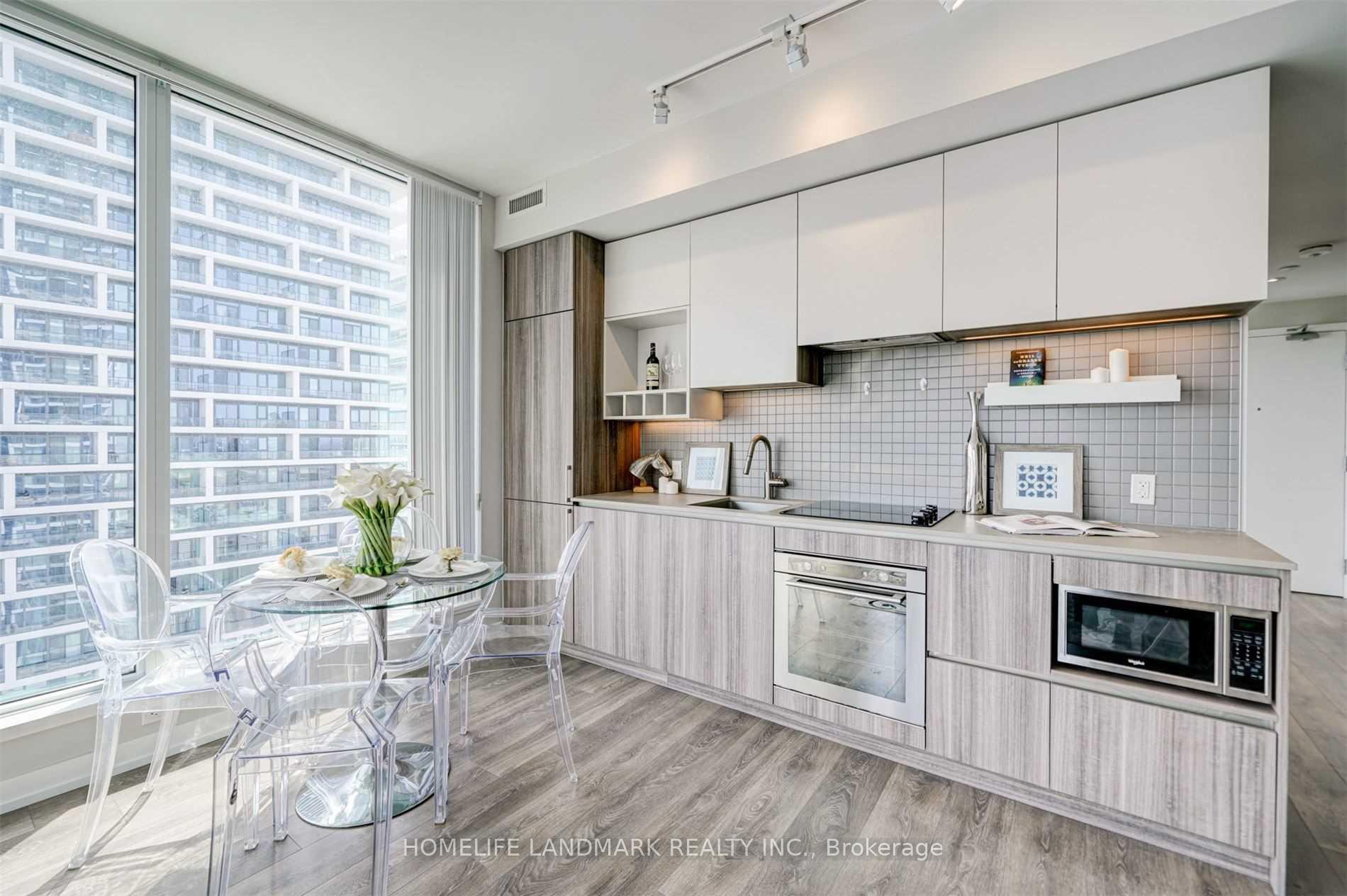 Photo 11 of Unit 2102, 898 Portage Parkway, Vaughan, Vaughan Corporate Centre — HOMEH
