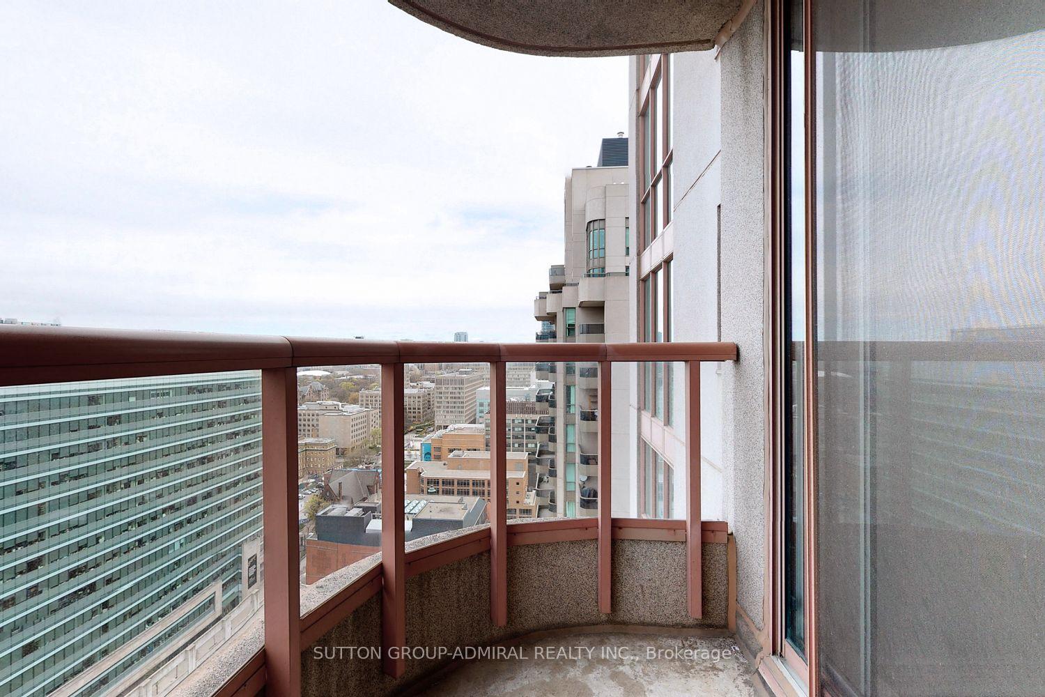 Photo 13 of Unit 2405, 736 Bay Street, Toronto, Bay Street Corridor — HOMEH