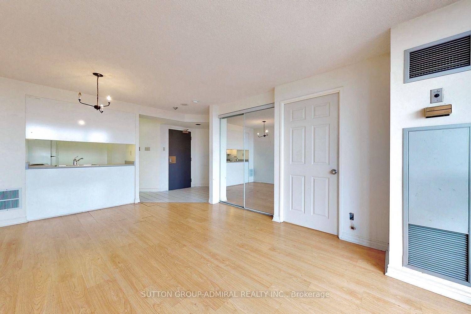 Photo 22 of Unit 2405, 736 Bay Street, Toronto, Bay Street Corridor — HOMEH