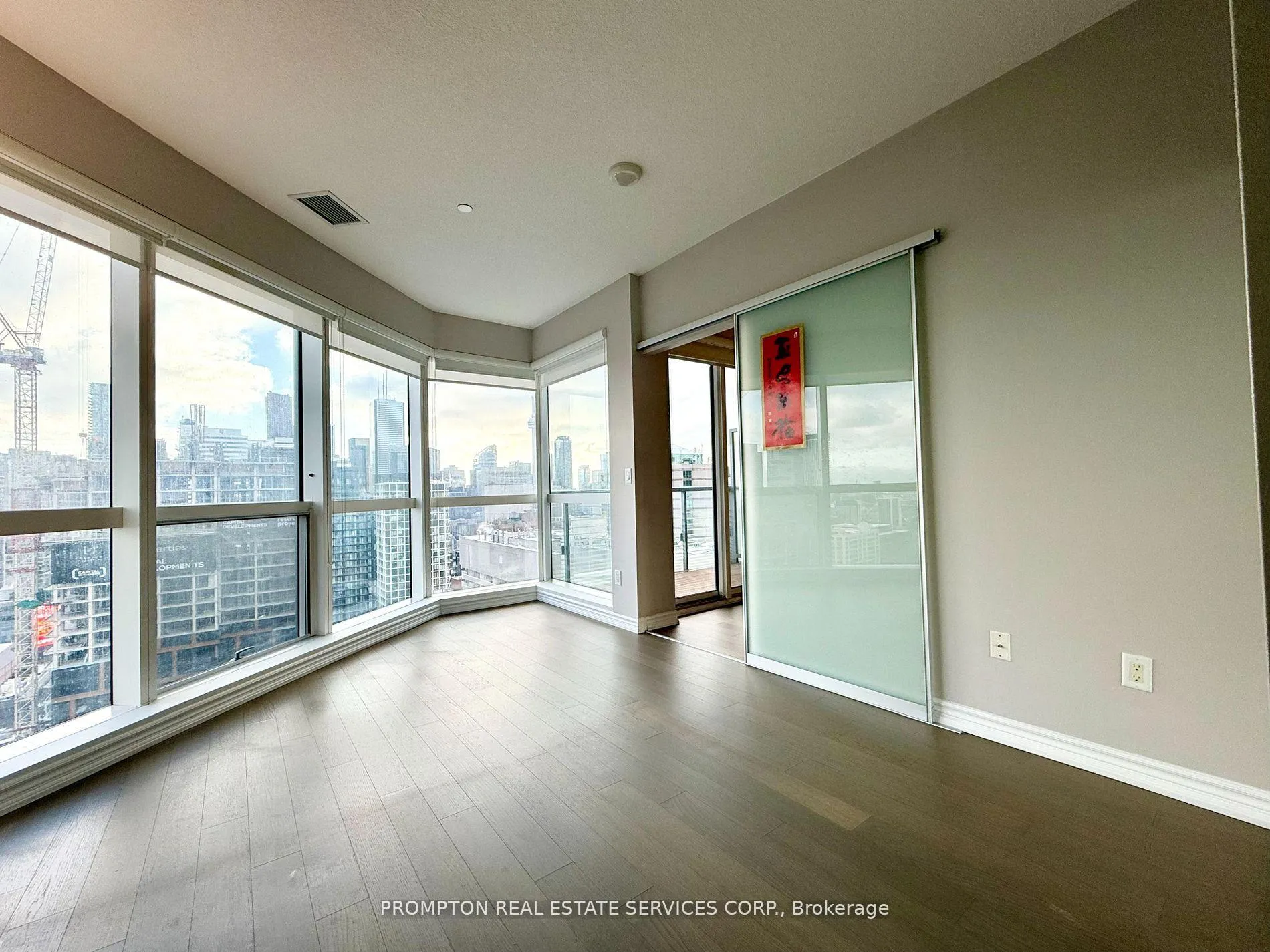 Photo 6 of Unit 2808, 386 Yonge Street, Toronto, Bay Street Corridor — HOMEH