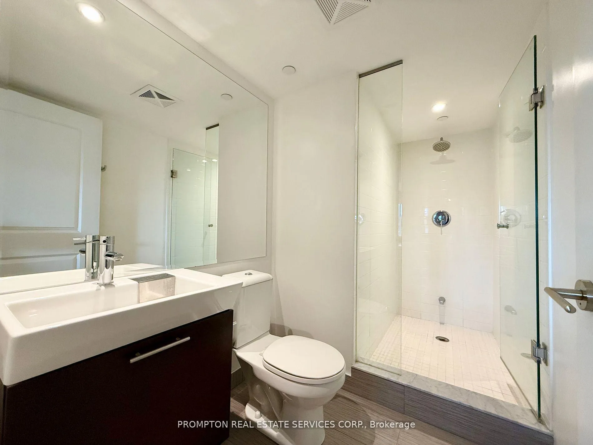 Photo 9 of Unit 2808, 386 Yonge Street, Toronto, Bay Street Corridor — HOMEH