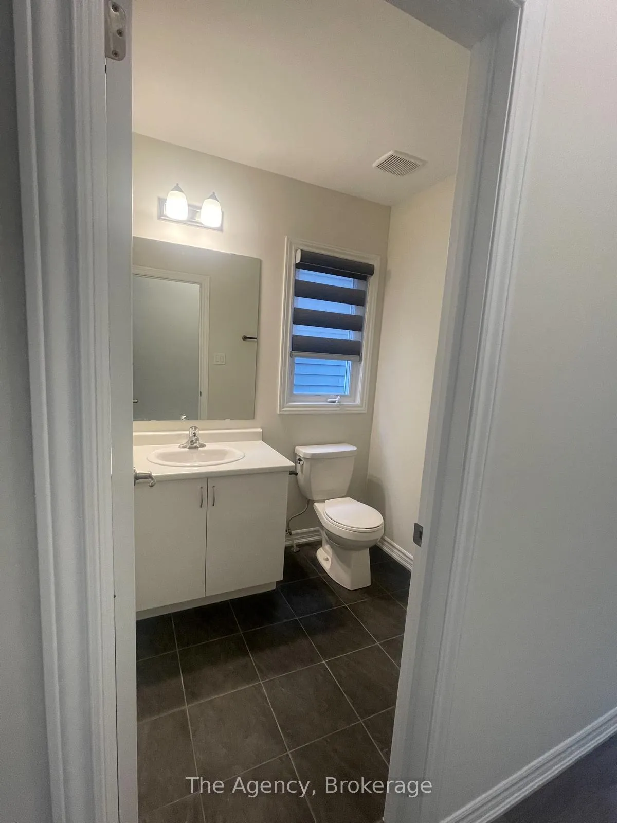 Photo 3 of 125 Beechwood Forest Lane, Gravenhurst, Muskoka (S) — HOMEH