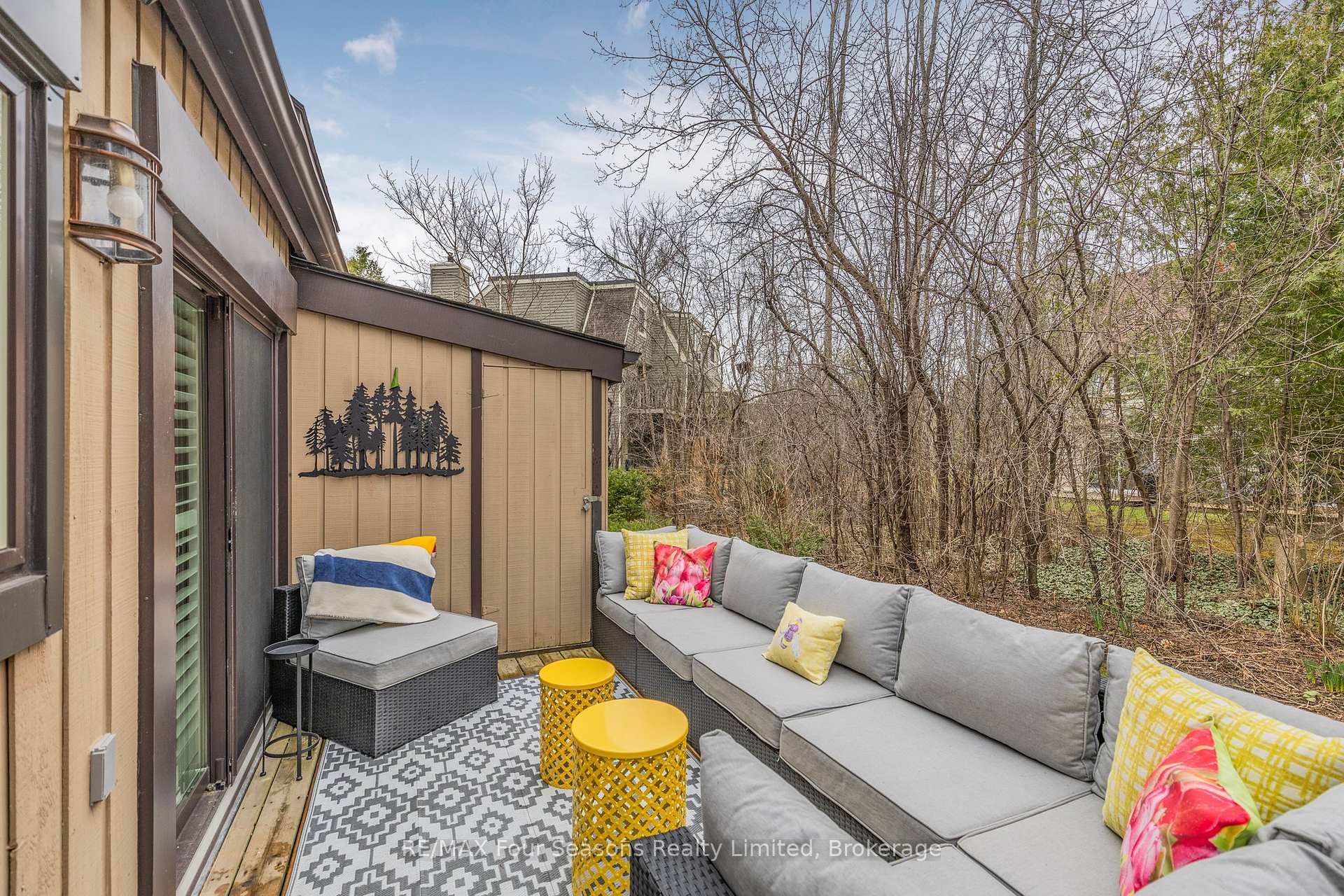 Photo 30 of 113 Escarpment Crescent, Collingwood — HOMEH
