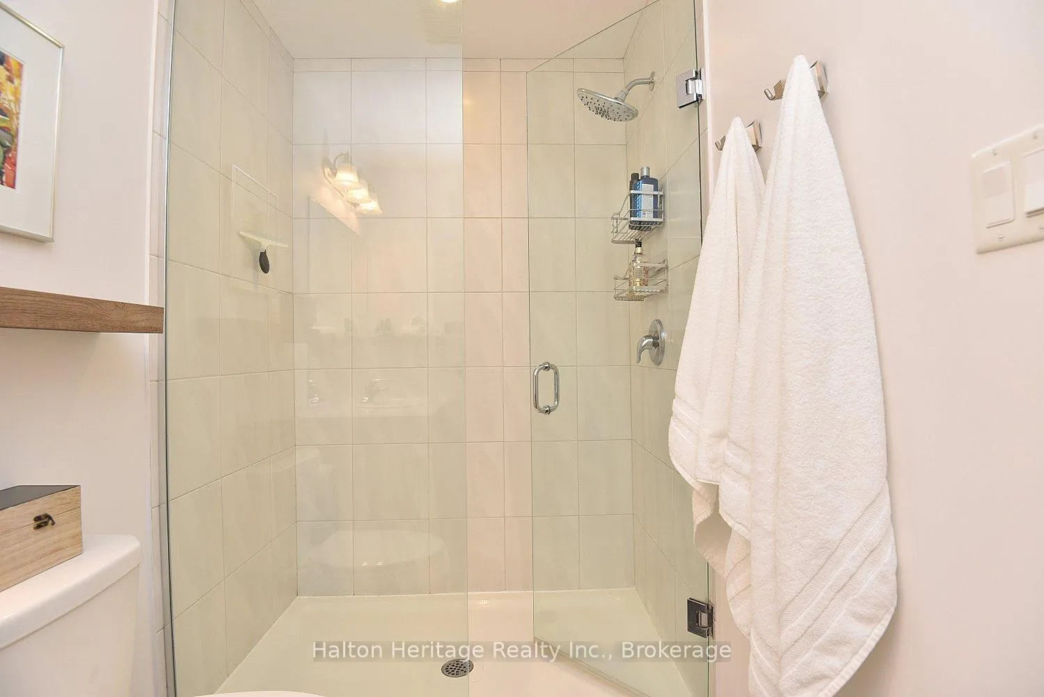 Photo 31 of Unit 31, 40 Hamilton Street S, Hamilton, Waterdown — HOMEH
