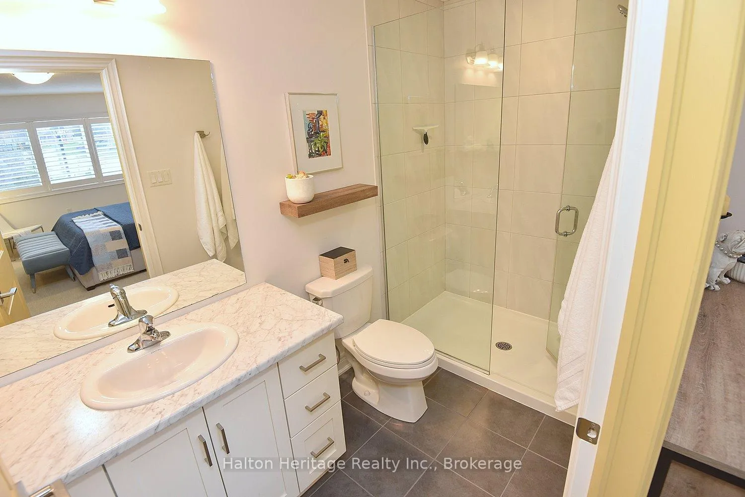 Photo 32 of Unit 31, 40 Hamilton Street S, Hamilton, Waterdown — HOMEH
