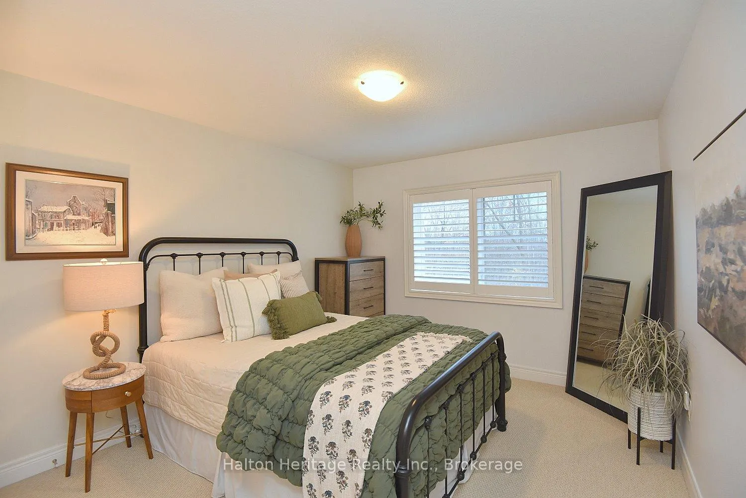 Photo 35 of Unit 31, 40 Hamilton Street S, Hamilton, Waterdown — HOMEH